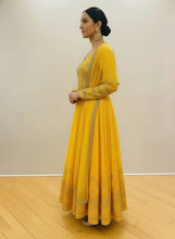 Load image into Gallery viewer, ANARKALI SUIT
