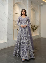 Load image into Gallery viewer, GOWN - G1006