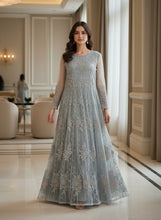 Load image into Gallery viewer, GOWN - G1004