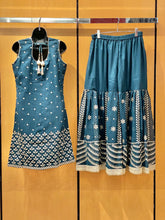 Load image into Gallery viewer, GHARARA SUIT