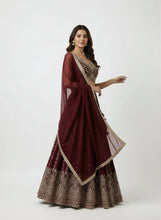 Load image into Gallery viewer, LEHENGA - KF1004