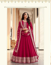 Load image into Gallery viewer, DESIGNER ANARKALI SUIT
