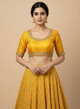 Load image into Gallery viewer, TOPS - BLOUSE
