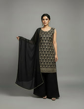 Load image into Gallery viewer, GHARARA SUIT - D6SU1027
