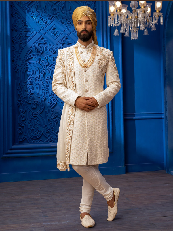 EMBROIDERED SHERWANI E1004