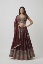 Load and play video in Gallery viewer, LEHENGA - KF1004
