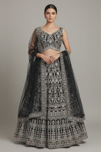 Load and play video in Gallery viewer, LEHENGA - KF1001
